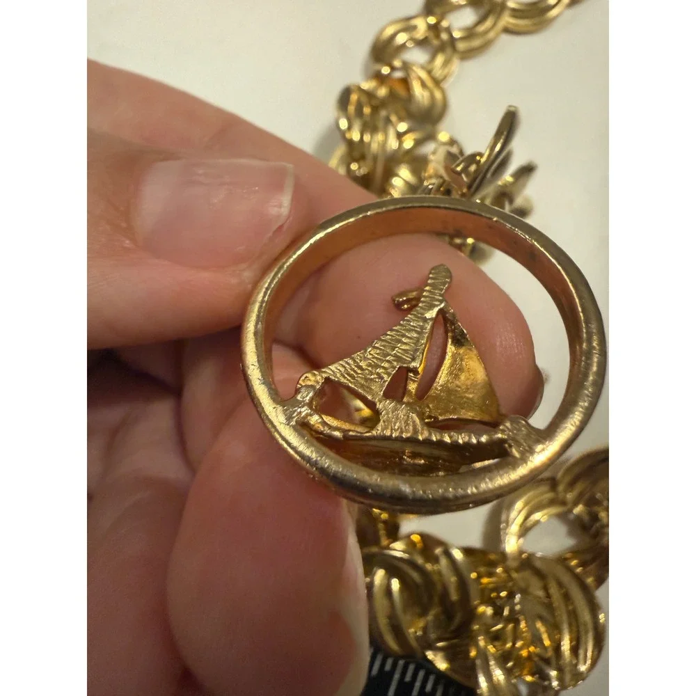 Unbranded vintage gold